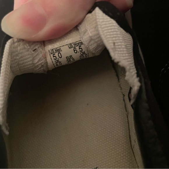 Black slip on Vans trainers - Picture 8 of 9